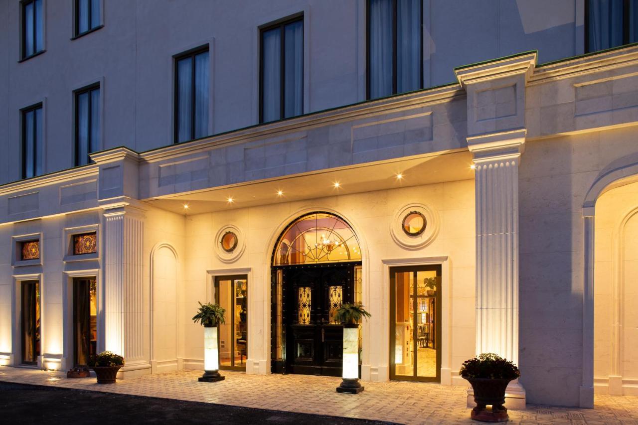 Lawlors Hotel Naas Εξωτερικό φωτογραφία