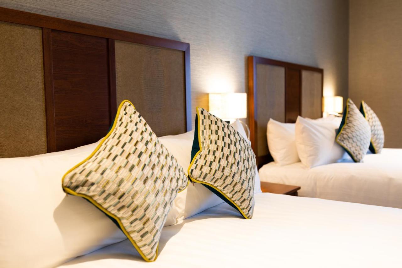 Lawlors Hotel Naas Εξωτερικό φωτογραφία