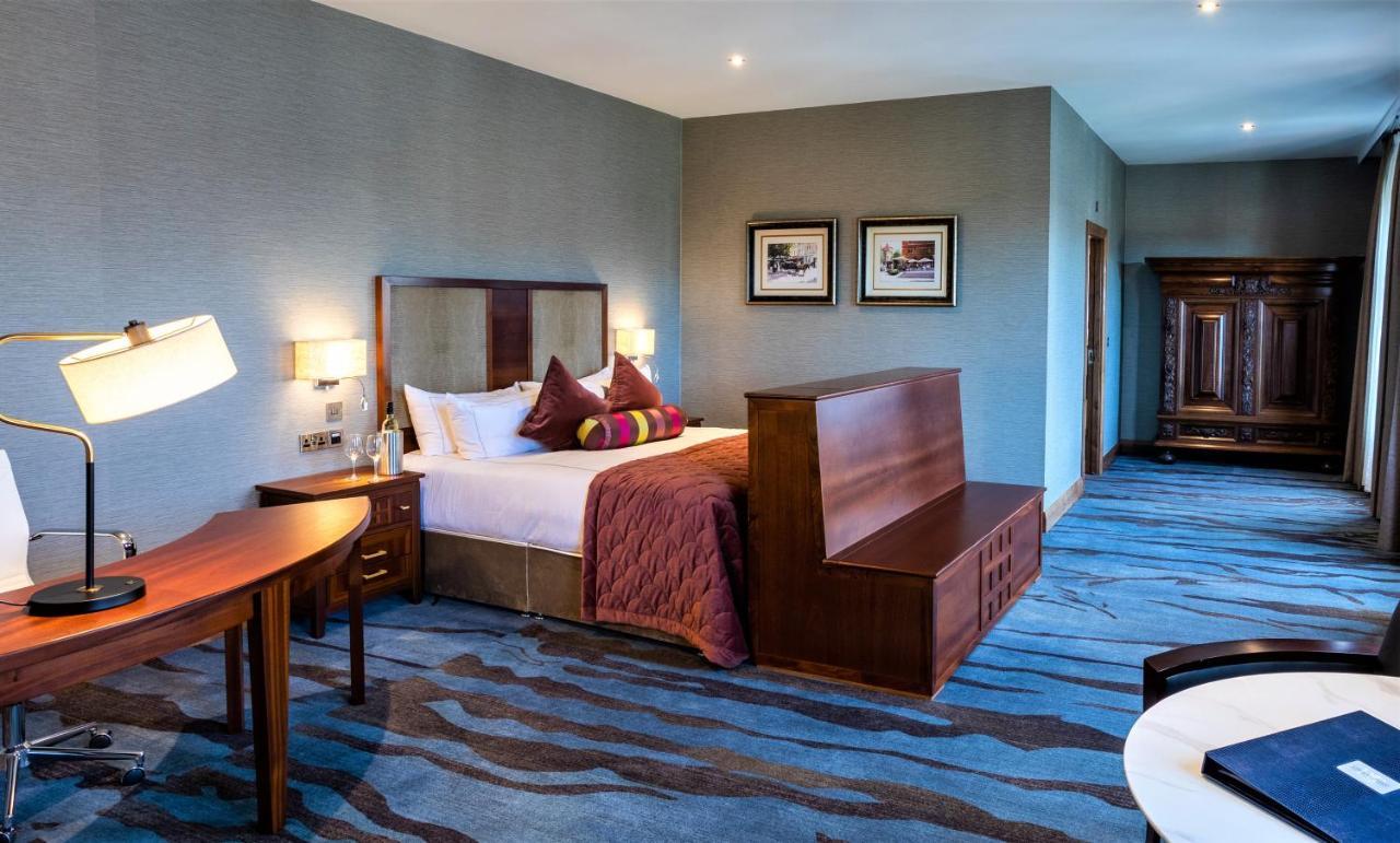 Lawlors Hotel Naas Εξωτερικό φωτογραφία