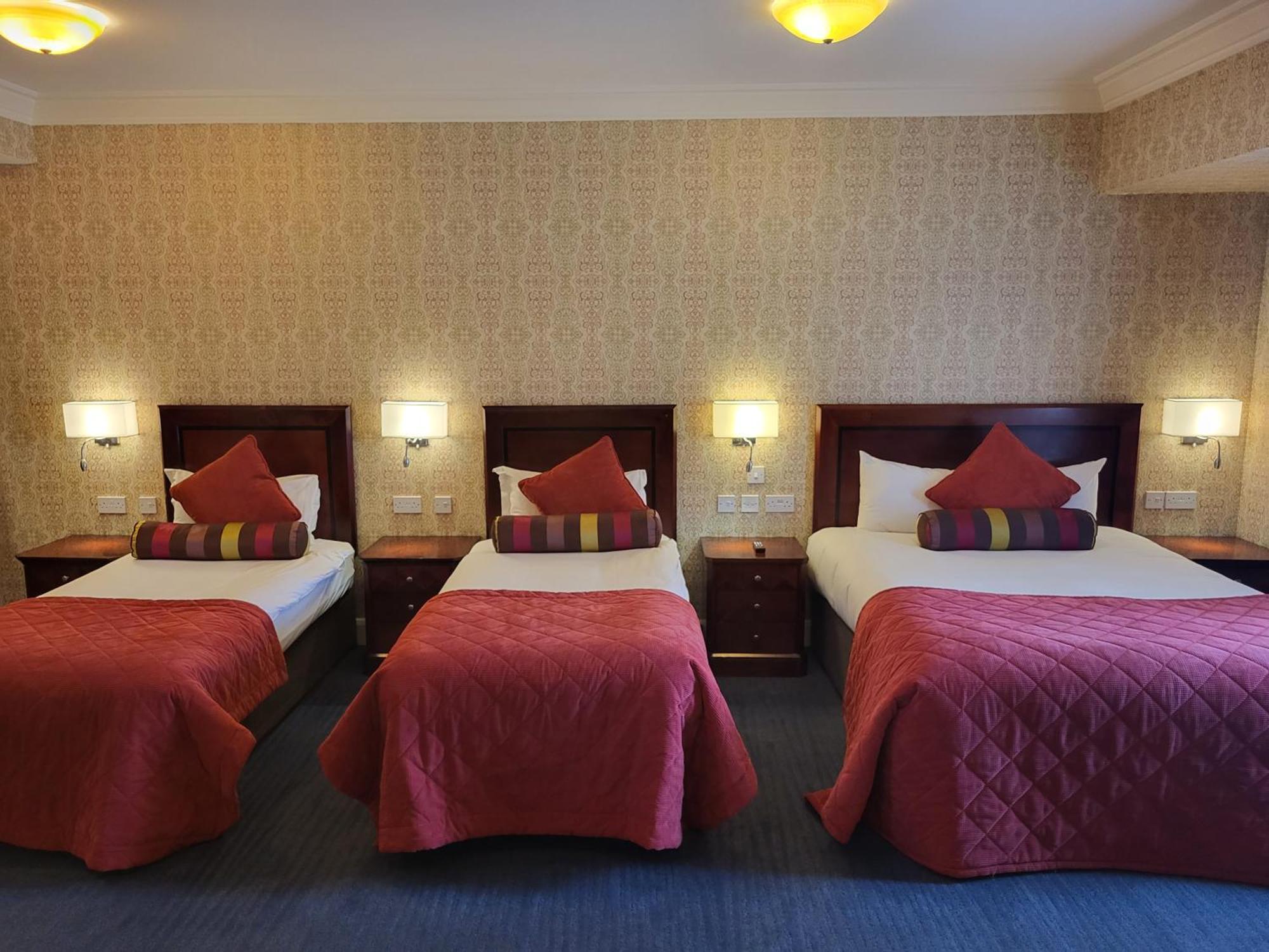 Lawlors Hotel Naas Εξωτερικό φωτογραφία