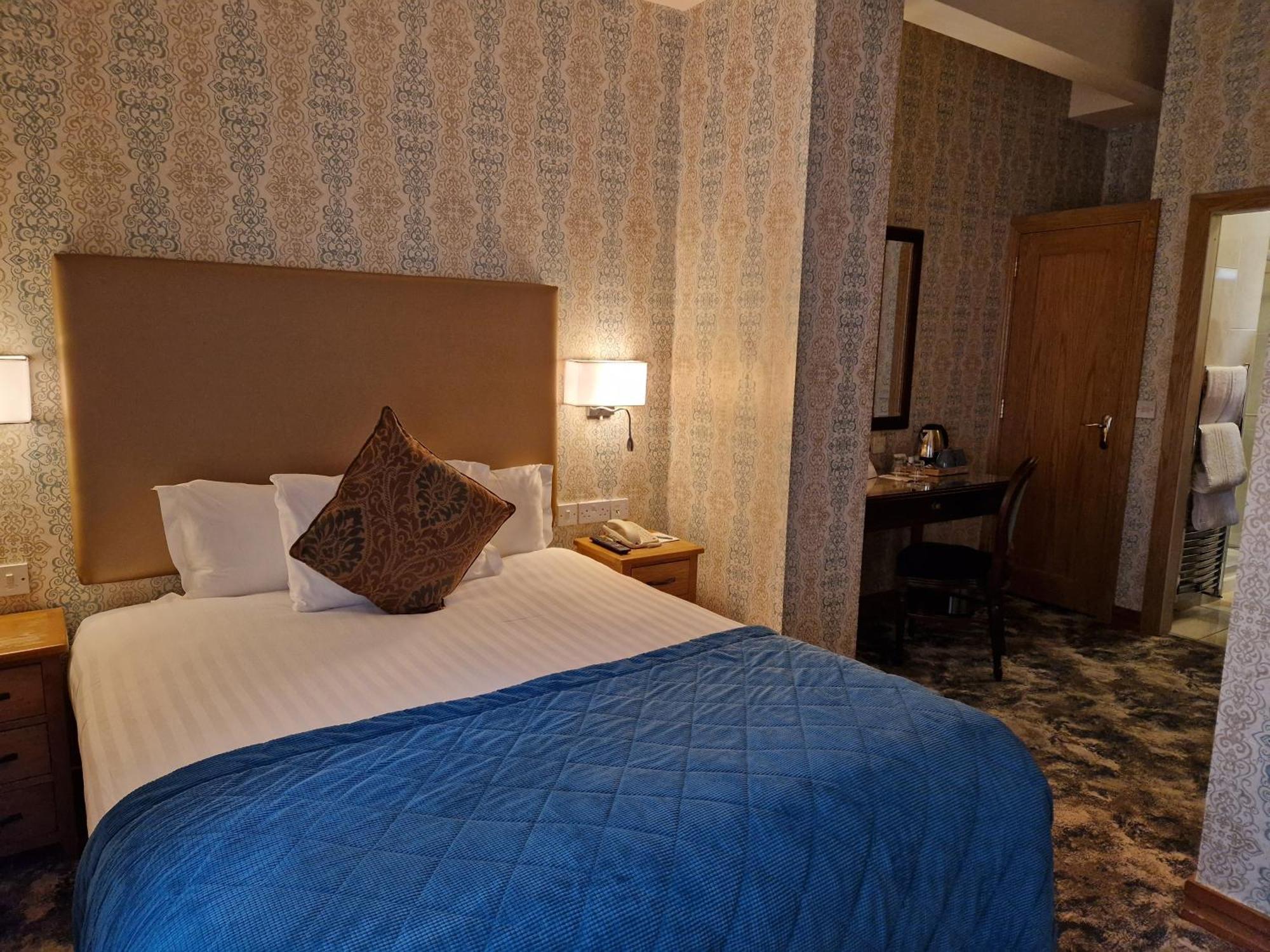 Lawlors Hotel Naas Δωμάτιο φωτογραφία