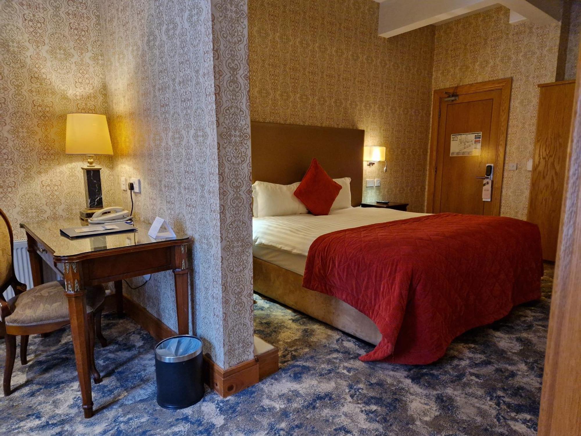 Lawlors Hotel Naas Δωμάτιο φωτογραφία